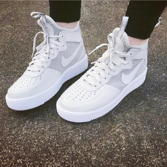 air force 1 ultraforce mid women's